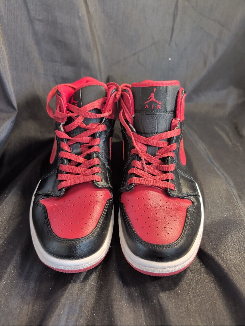 Nike Air Jordan 1 Retro High OG Bred (Black/Red) Men's 9.5